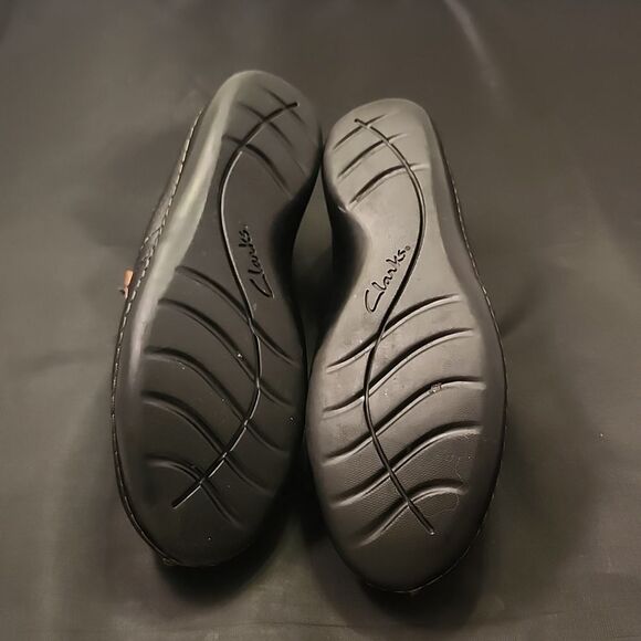 CLARKS UN LOOP WOMEN'S SLIP-ON FLAT SHOE R3 - Picture 11 of 13